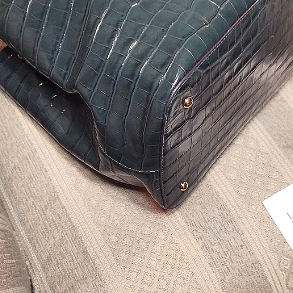 Lauren Ralph Lauren Black Croc-Embossed Patent Satchel with Crest - Picture 9 of 16